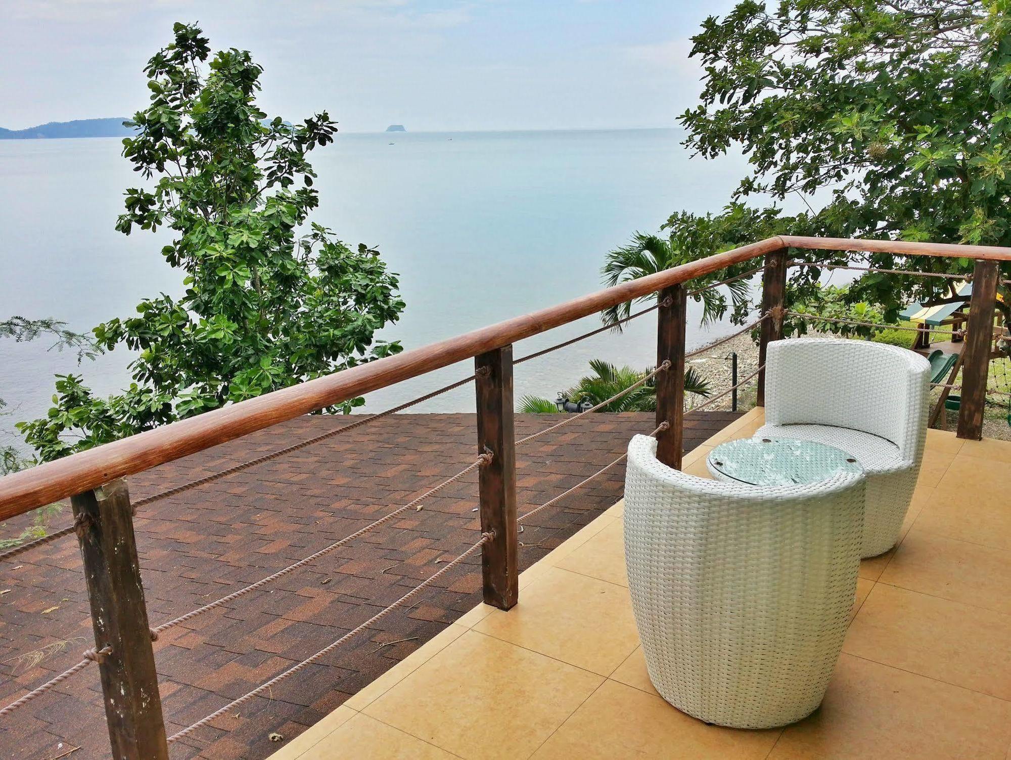 Planet Dive Hotell Mabini  Eksteriør bilde